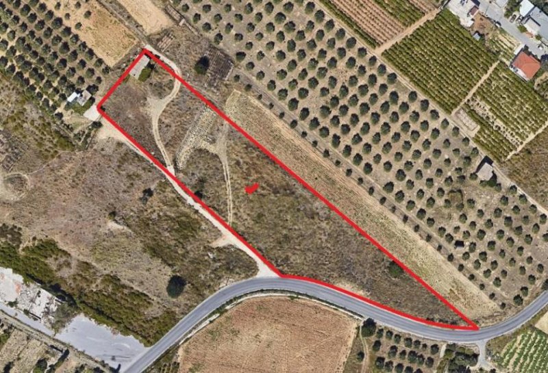 Gazi Kreta, Gazi: Großes Grundstück in Vorort von Heraklion zu verkaufen Grundstück kaufen